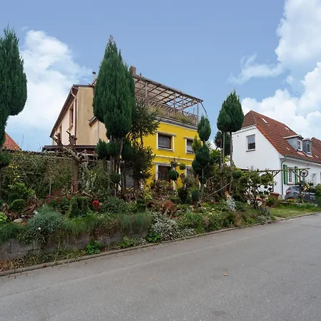Mit Wintergarten In Wismar, Cleaning Included