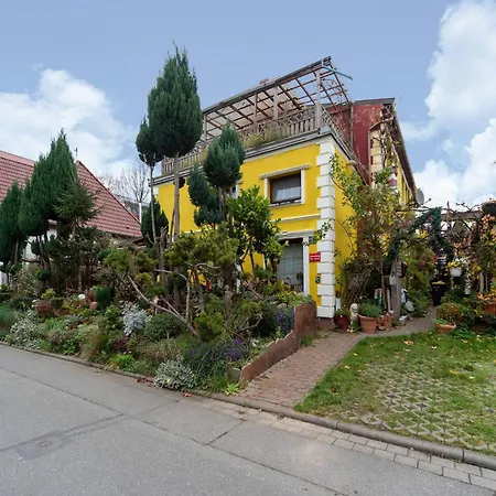 Appartamento Mit Wintergarten In Wismar, Cleaning Included Wißmar