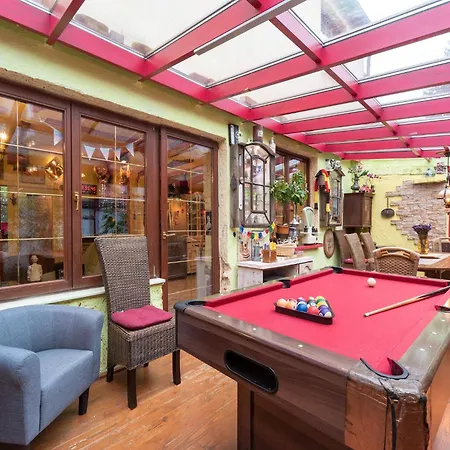Appartamento Mit Wintergarten In Wismar, Cleaning Included *